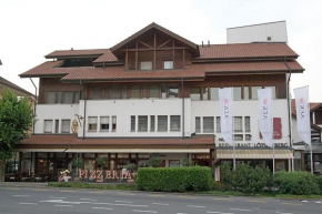 Гостиница Hotel Lötschberg, Шпиц